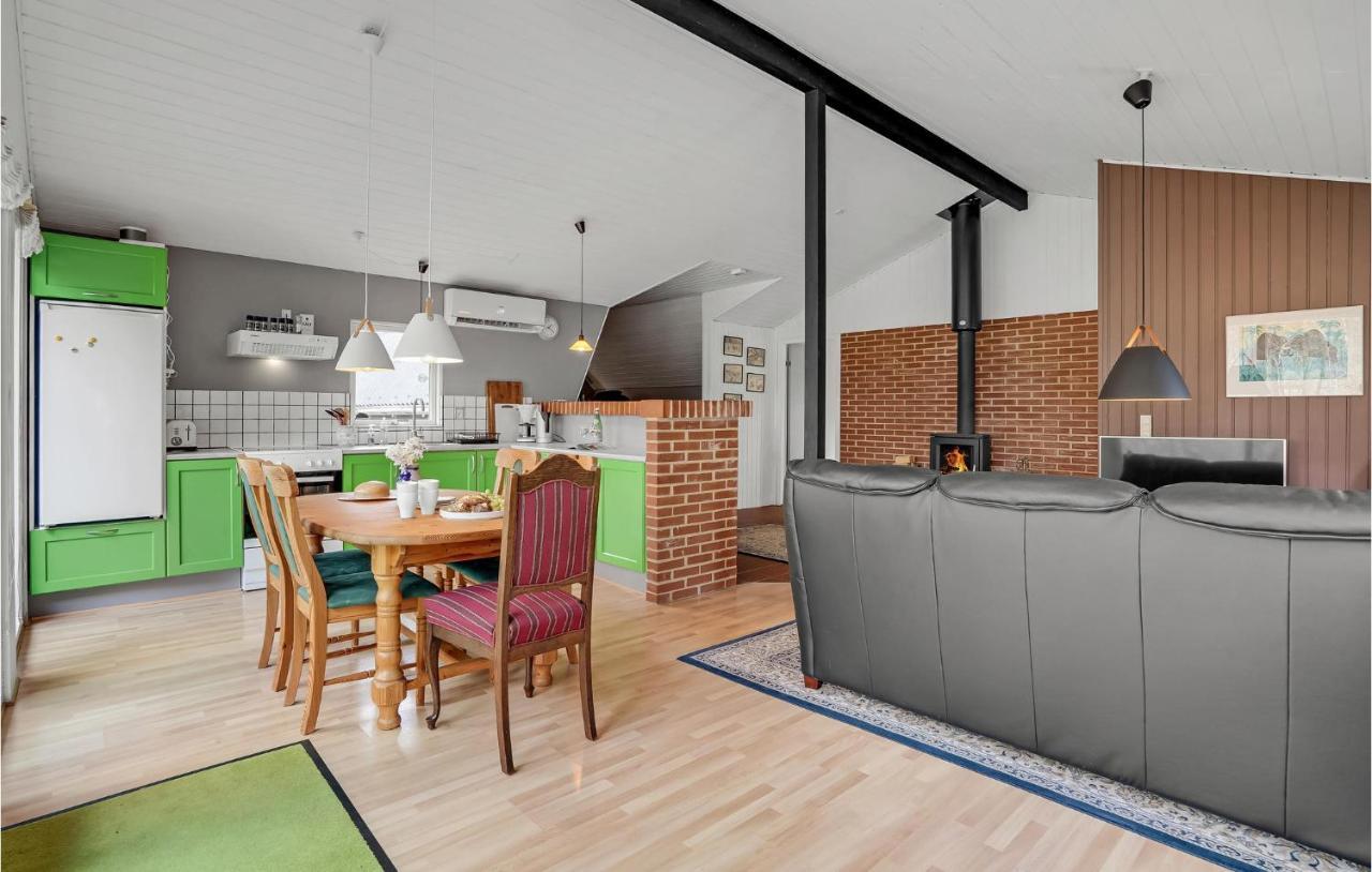 Beautiful Home In Herning With Kitchen エクステリア 写真